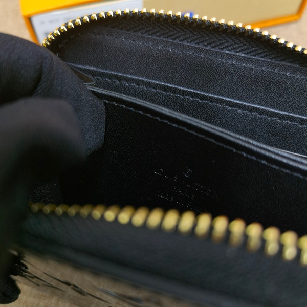 LVコピーウォレット細部ディテール